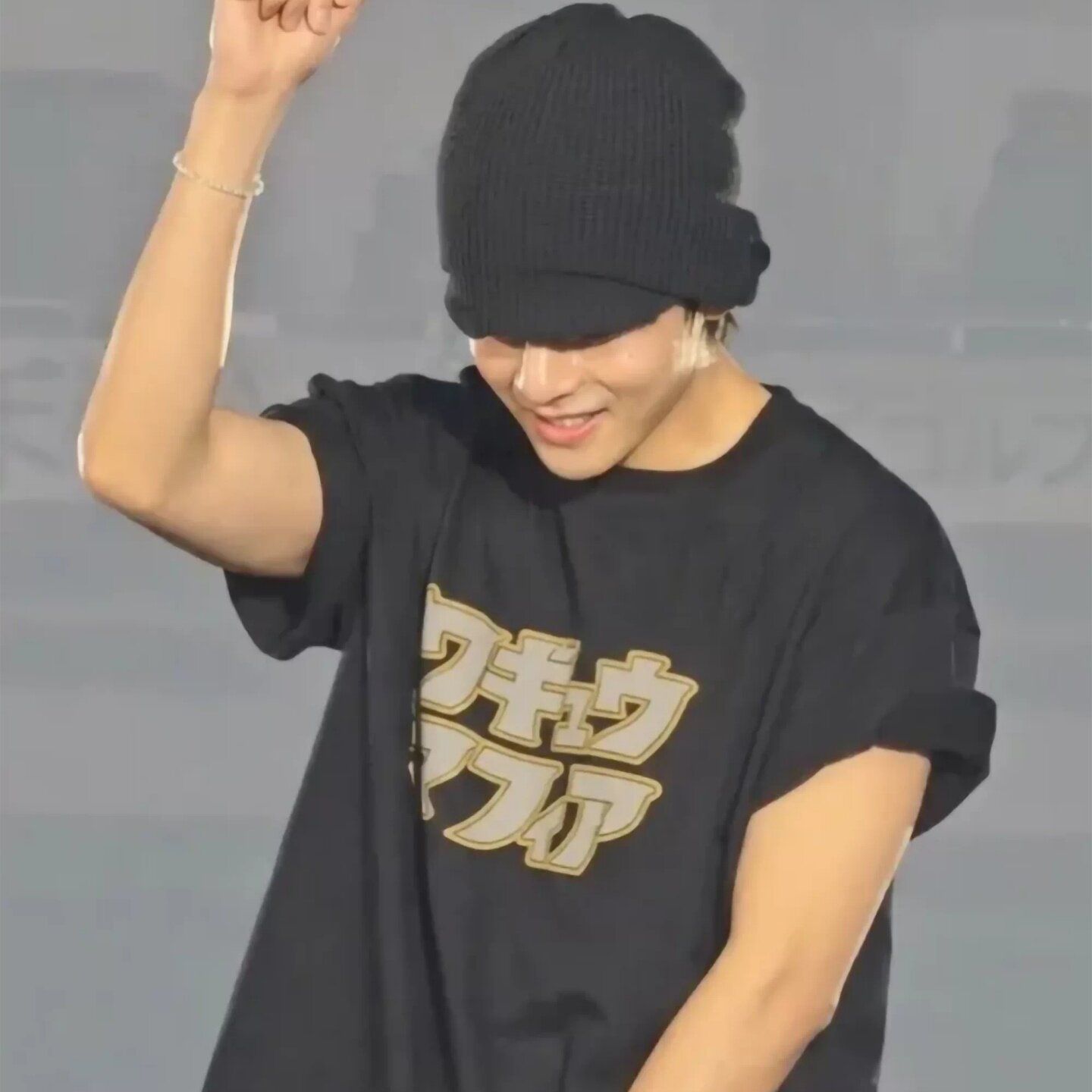 BTS WORLD TOUR ARIRANG T-SHIRT 100% COTTON
