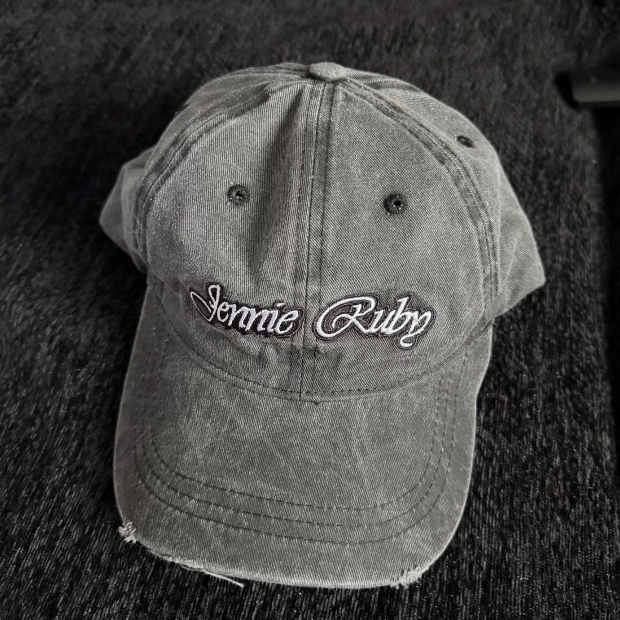 BLACKPINK JENNIE RUBY CAP