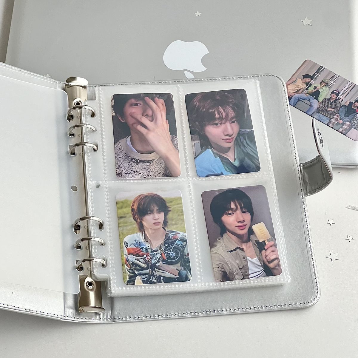 CORTIS PHOTOCARD HOLDERS BINDER + 30 PLASTIC SHEETS