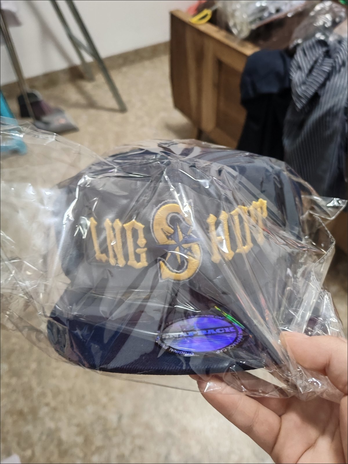 LNGSHOT CAP - RED, BLUE AND BLACK
