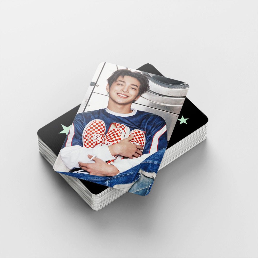 CORTIS GREENGREEN PHOTOCARDS 92 PCS (60 PHOTOCARDS + 32 STICKERS)